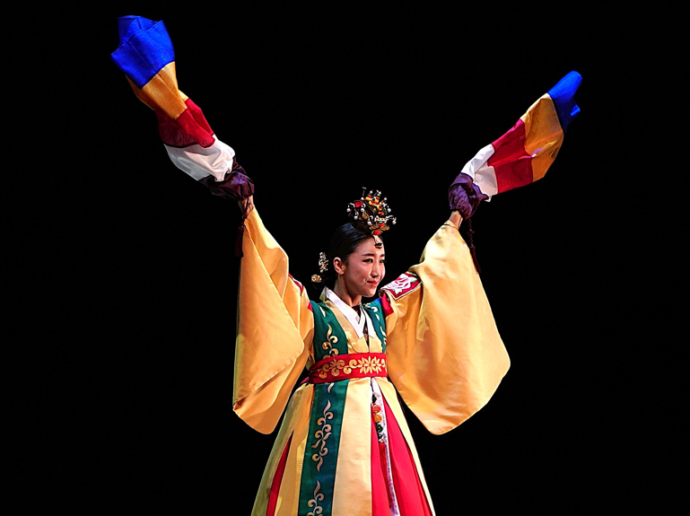 舞台「春鶯伝（チュネンジョン）」
