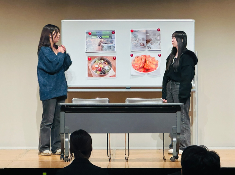 일반 부문 스킷 부문 발표 모습