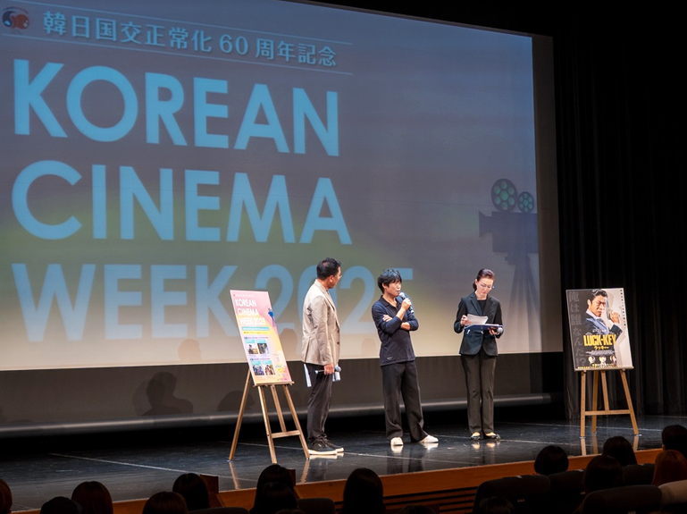映画「LUCKKEY／ラッキー」上映後の舞台挨拶