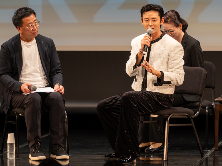 トークショーの様子