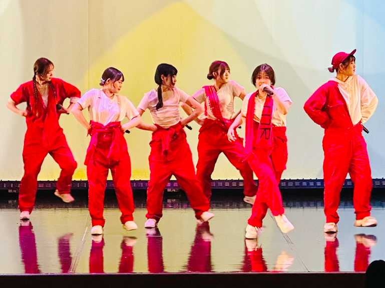 大学K-POPサークルダンス公演 (LUPINE)