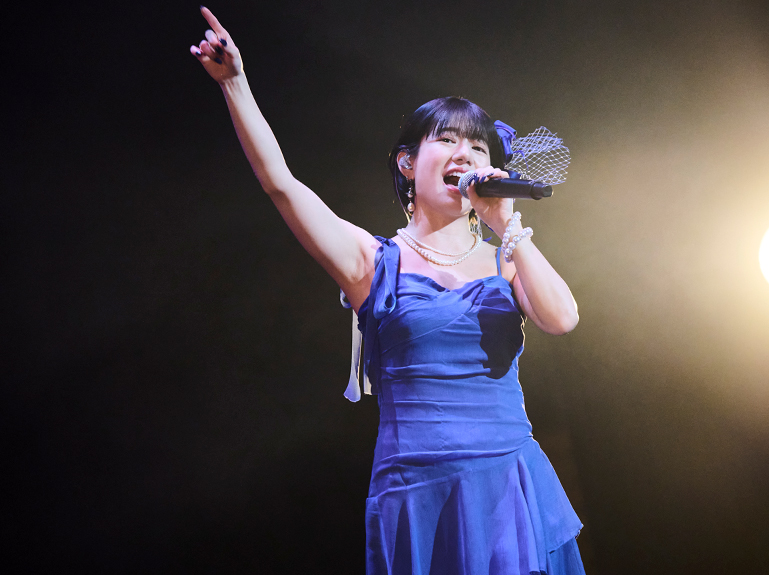 出演アーティストの冨岡愛さん
