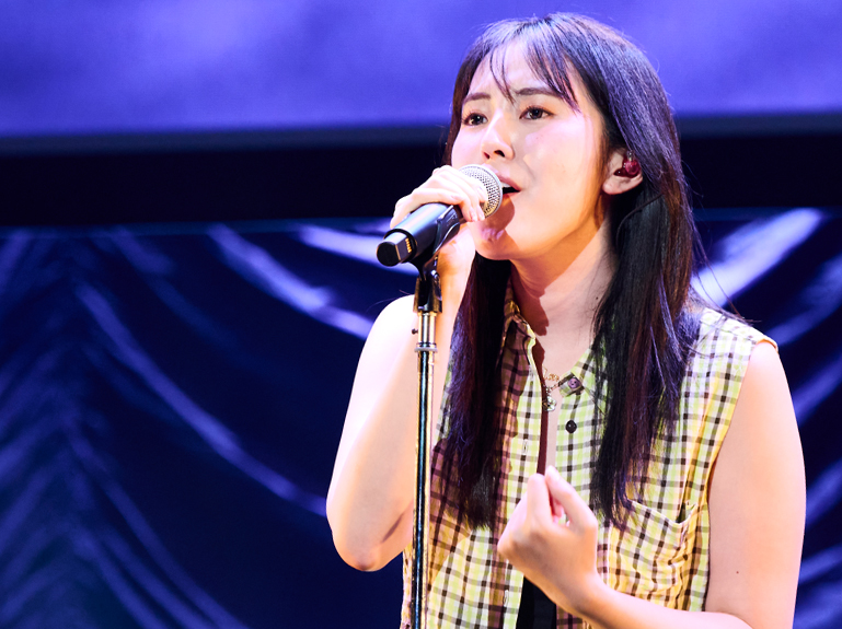 出演アーティストのMIYUMIYUさん