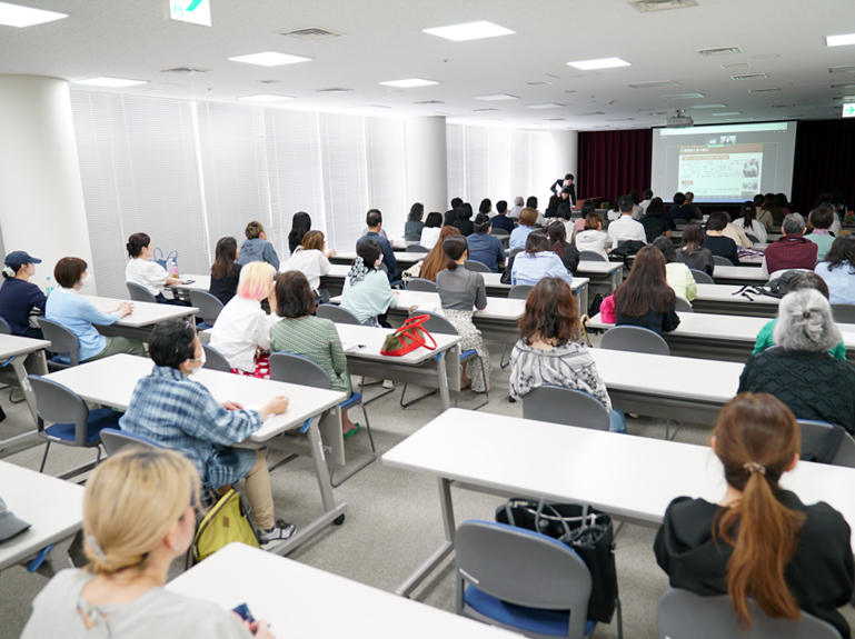 講演会の様子