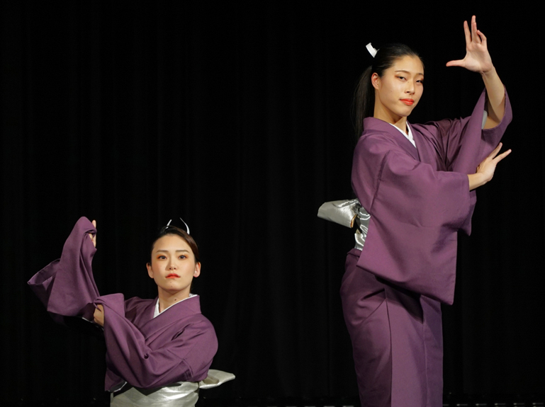 작품「마츠리(축제)」