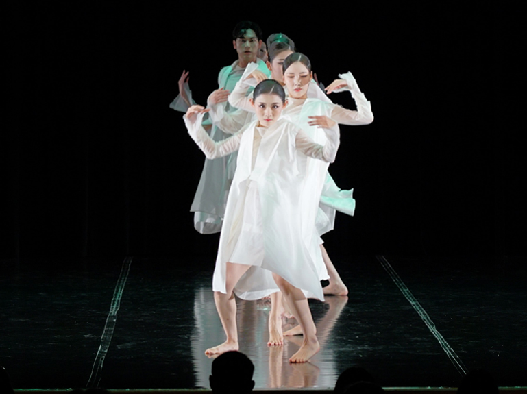 한국창작무용「그대를 위한 진혼」