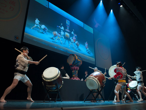 オープニング「日韓太鼓の共演」韓国国立南道国楽院+助六太鼓