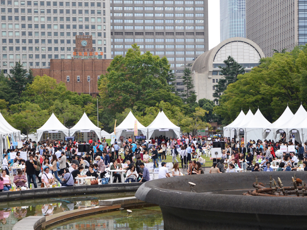 日韓交流おまつりの風景