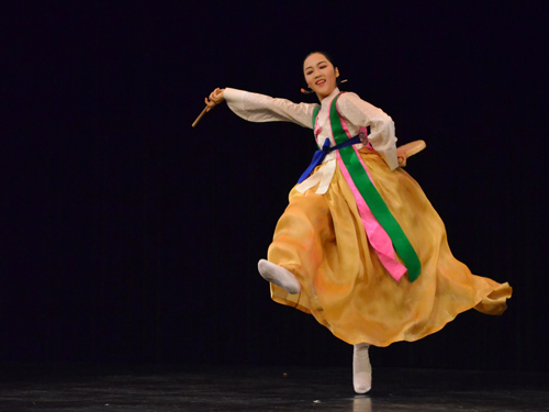 2014年 新春特別公演「アリラン－韓国の粋と舞踊の薫り」