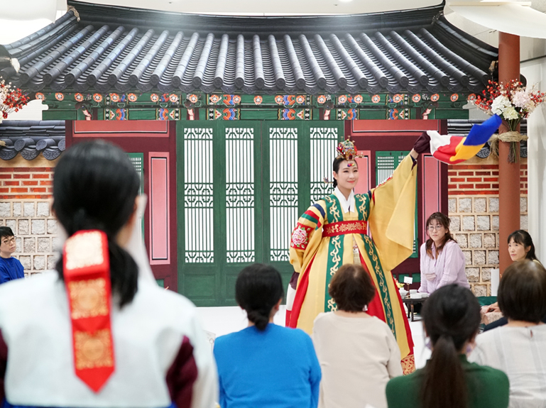 조선시대 궁중에서 공연된 궁중정재 