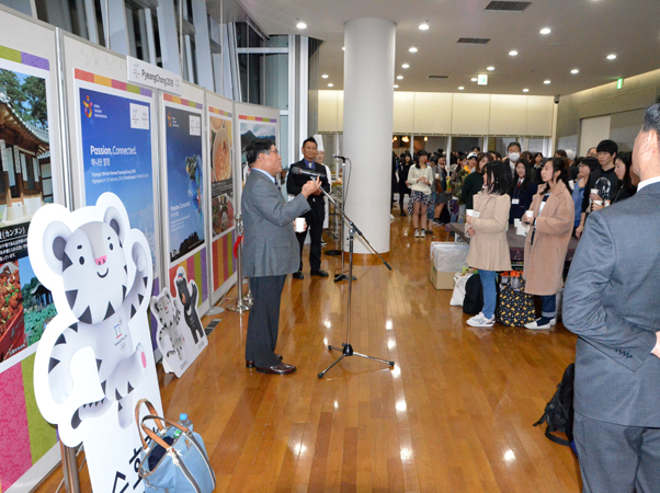 大会終了後、懇親会の様子