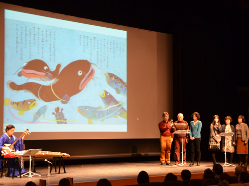 韓国語講座  上級2Aクラスの発表：日本の童話（まんまる月夜の竹生島）