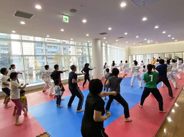 テコンドー体験教室の様子