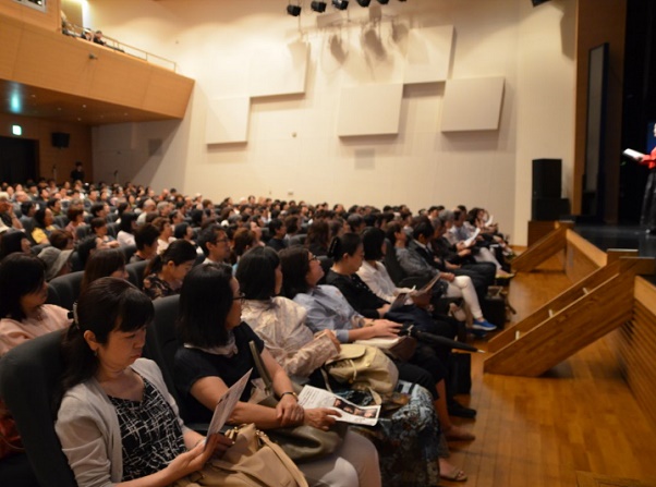 客席の様子