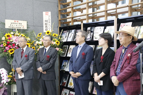 駐日韓国大使館 韓国文化院・財団法人秀林文化財団共同企画展 「金榮澤ペン画展」