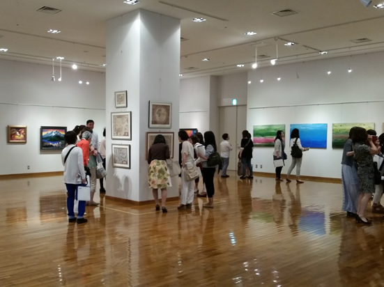 展示会の風景