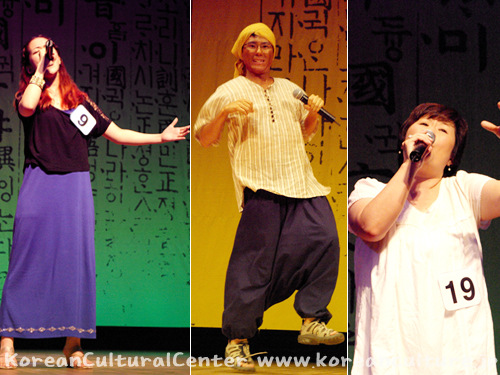 韓日友情賞の 平野遥子さん(左）、人気賞の 左口学、近藤典昭さん（中）、特別賞の葉山由美さん